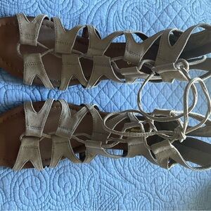Women's Tan Gladiator Sandals